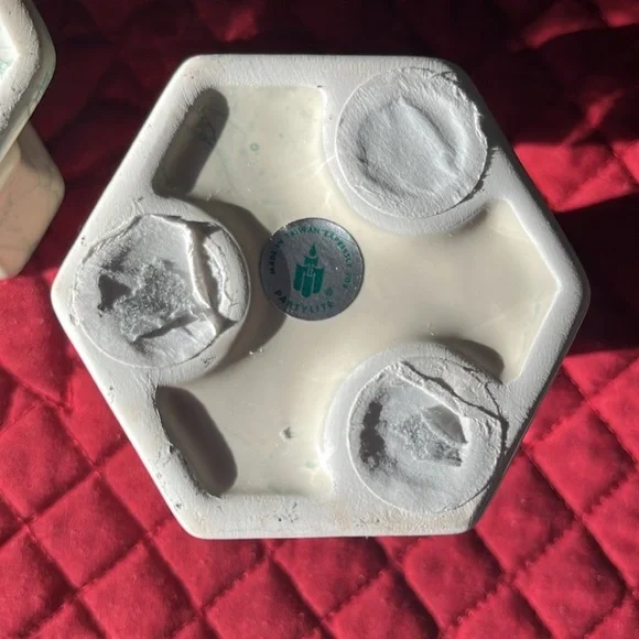 PartyLite Terrazzo P0591 cream and green marbled taper candlestick holder set - Picture 8 of 8